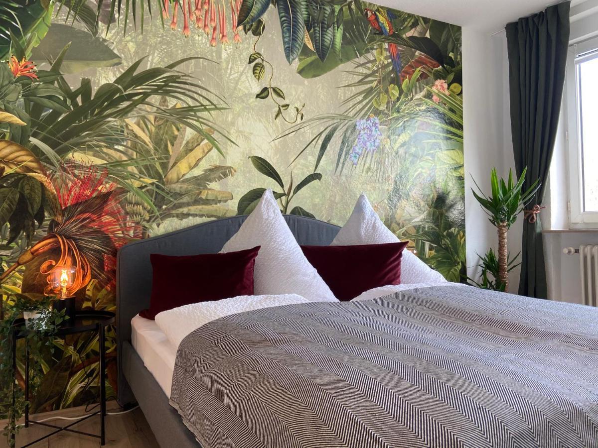 Urban Jungle Apartment In Kassel + Netflix 외부 사진